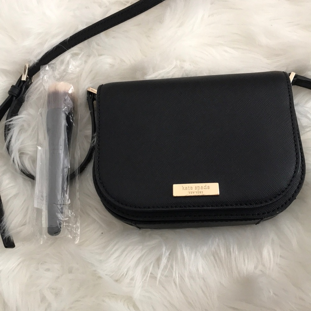 Mini Kate spade purse ♠️ - Picture 3 of 3